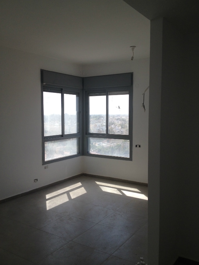 Before-חדר שינה רחל ושלום כץ